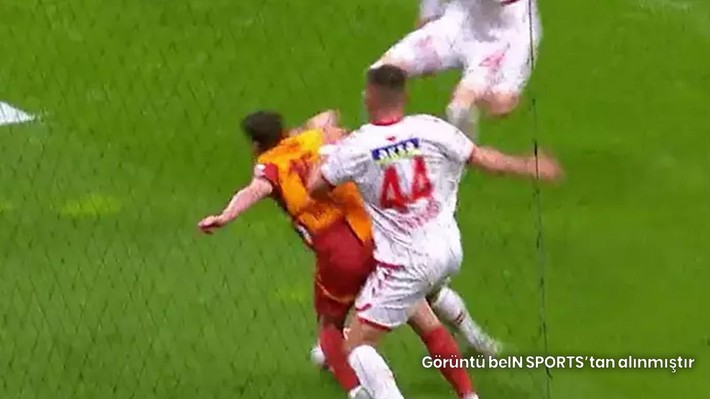BeIN Trio ekibi G.Saray-Sivas maçını değerlendirdi! "Verdiği tek doğru karar..." - Resim: 5