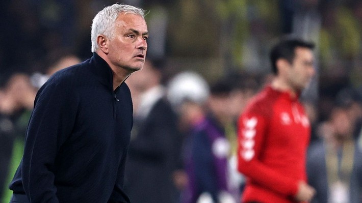 Avrupa basını Mourinho'yu yerden yere vurdu: Şampiyonluğa veda etti! Artık tamamen hayal - Resim: 4