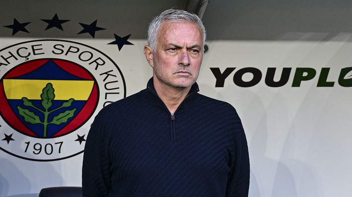 Avrupa basını Mourinho'yu yerden yere vurdu: Şampiyonluğa veda etti! Artık tamamen hayal - Resim: 5