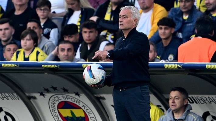 Jose Mourinho isyan etti: Yoruldum artık, gücüm yok! Bu ligin sonu başlamadan belliydi - Resim: 5