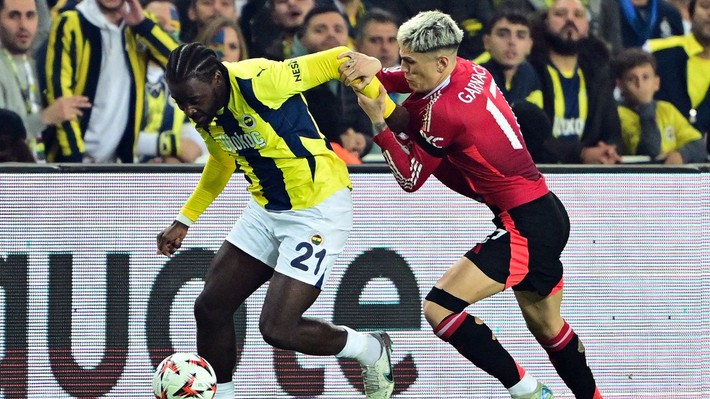 Fenerbahçe'de ayrılık şoku! Yıldız ismin yeni takımı belli oldu - Resim: 3