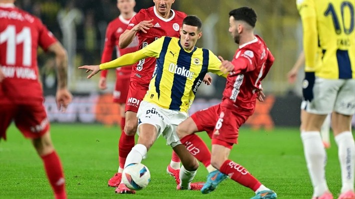 Fenerbahçe-Beşiktaş derbisinde forma giyecek en değerli 20 futbolcu! - Resim: 3