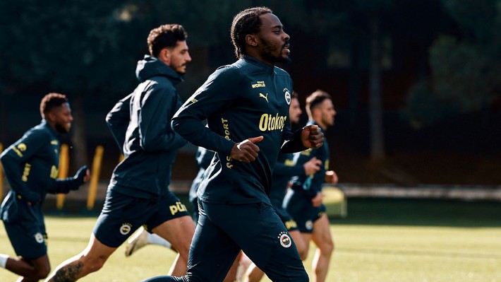 Fenerbahçe'de ayrılık şoku! Yıldız ismin yeni takımı belli oldu - Resim: 6