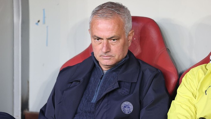 Mourinho dönemi sona erdi! Yeni takımı ve kazanacağı ücret bile belli oldu - Resim: 5