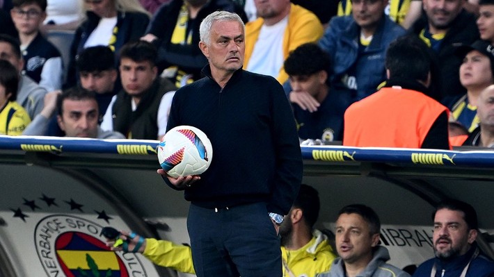 Mourinho dönemi sona erdi! Yeni takımı ve kazanacağı ücret bile belli oldu - Resim: 7