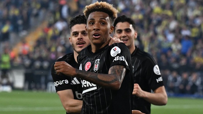 Portekizliler Fenerbahçe'yi üzüyor, Beşiktaş'ı sevindiriyor! - Resim: 13
