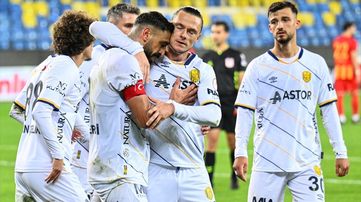 Fenerbahçe'nin Ali Koç döneminde en çok mağlup olduğu takımlar - Resim: 4