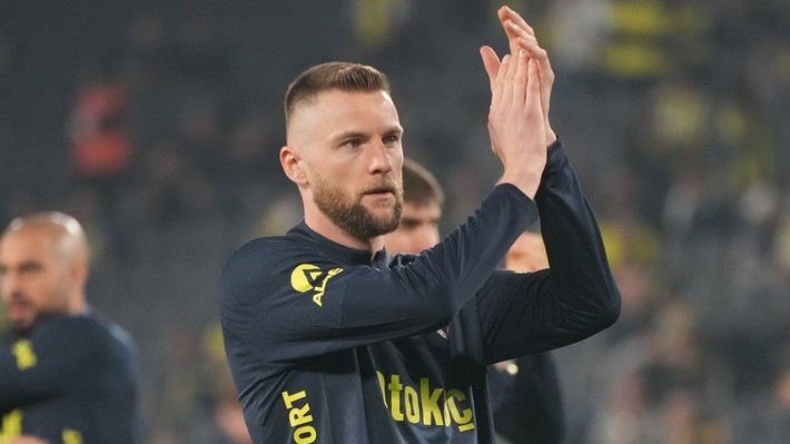 Dursun Özbek, Fenerbahçeli yıldıza rest çekti: Hangi yüzle bize geliyorsunuz? - Resim: 9