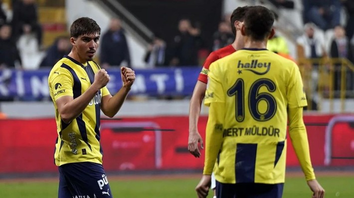 Yusuf Akçiçek için dudak uçuklatan teklife Ali Koç'tan yanıt! "Çok az, fiyatı artırın" - Resim: 3