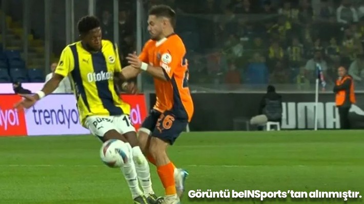 Başakşehir-Fenerbahçe maçı için hakem yorumları: Burak Pakkan 2 penaltı, 3 kırmızı kartı atladı! - Resim: 12
