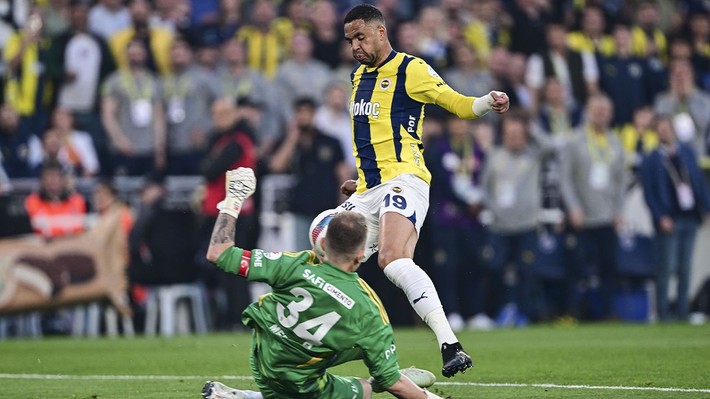 Ali Koç, Jose Mourinho'nun kapıyı gösterdiği 4 yıldızı 60 milyon euroya satıyor! Teklif gelen isimler... - Resim: 4