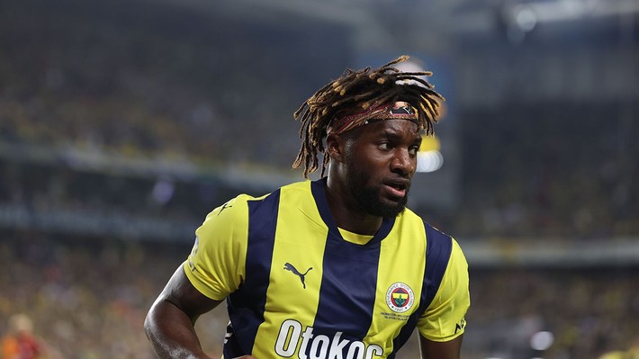 Fenerbahçe'de sezonun faturası 11 futbolcuya kesildi! Ayrılık depremi yaşanacak - Resim: 14
