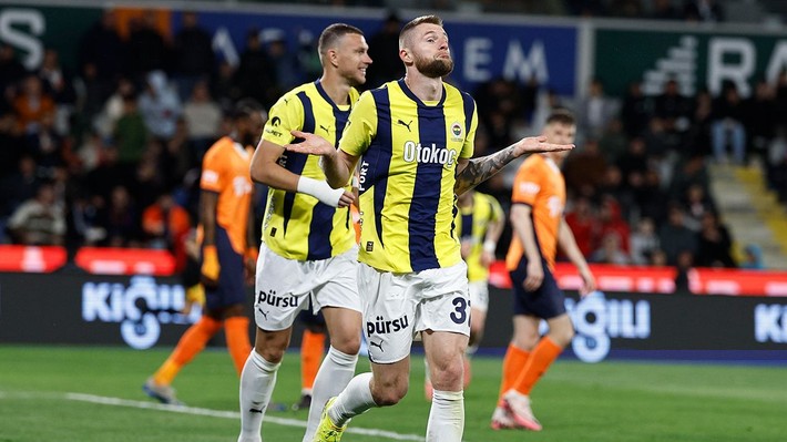 Mourinho'yu yıkan haber! Dzeko, Tadic dünyaları kazanırken yıldız isim maaşı sebebiyle ayrılıyor - Resim: 5