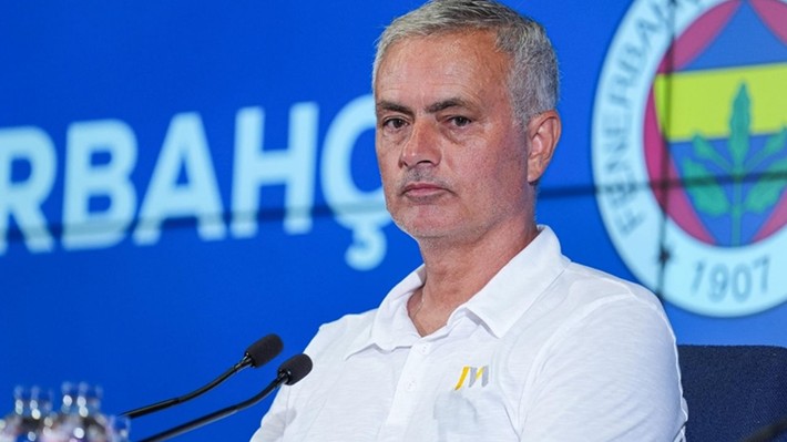 Ali Koç, Mourinho için Ronaldo ile karşı karşıya geldi! Resmi açıklama yapıldı - Resim: 2
