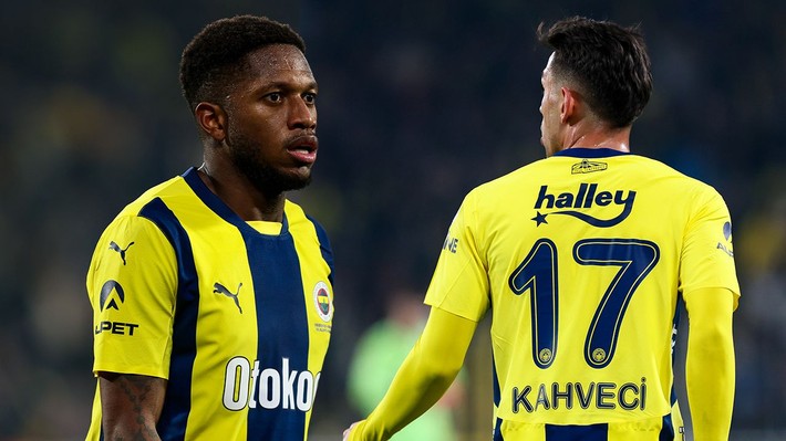 Gönderilecekler listesinde yoklardı! Ali Koç Mbaye Diagne ve Prens Selman'a yıldızını kaptırdı... "Eşi şimdiden alışverişe başladı" - Resim: 3