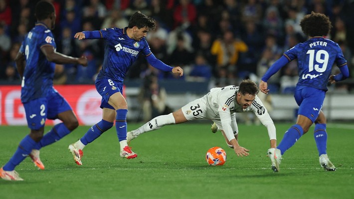 Real Madrid'de pedofili depremi! Yıldız futbolcunun adı reşit olmayan iki kızla ilgili davaya karıştı: "Görüntüleri çeken ve yayan ben değilim" - Resim: 7