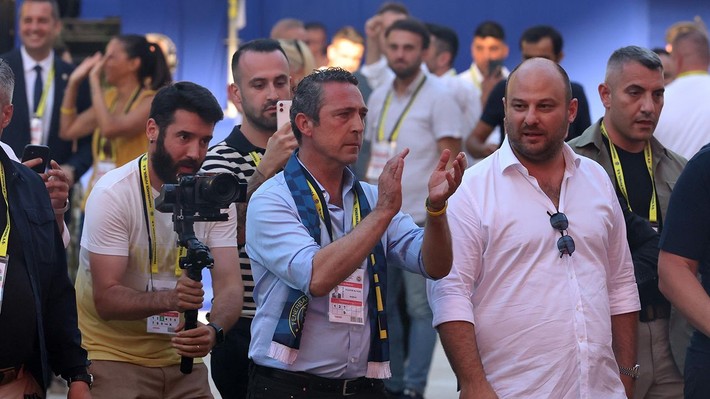 Fenerbahçe olağanüstü kongreye gidiyor! Ali Koç'tan adaylık kararı - Resim: 2