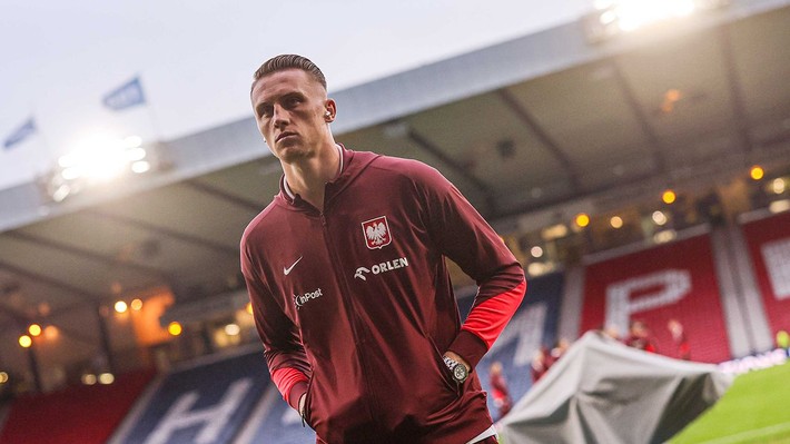 Muslera'nın yerine gelecek isim belli oldu! Galatasaray'ın yıldızlarını sosyal medyadan takip etmeye başladı - Resim: 7