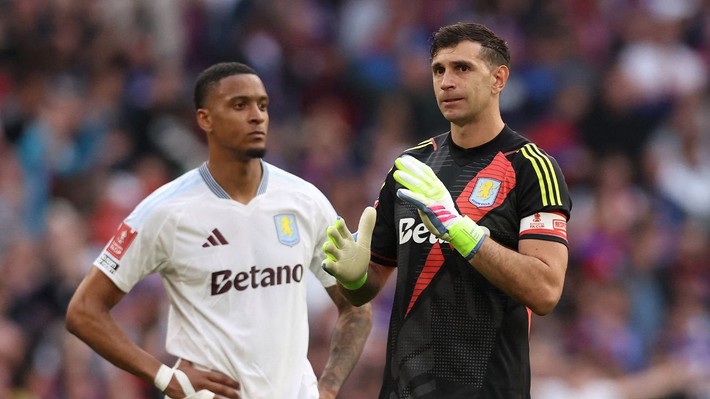 Şampiyonluk sabahı transfer çalımı! Okan Buruk Ali Koç'un listesindeki 1 numara için harekete geçti! Muslera'nın yerini dolduracak isim... - Resim: 4