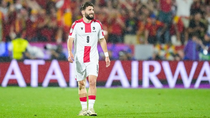 Mou ile tartıştı bileti kesildi! Riera'nın eski yıldızı geliyor - Resim: 4