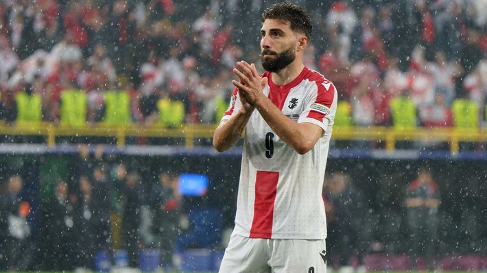 Mou ile tartıştı bileti kesildi! Riera'nın eski yıldızı geliyor - Resim: 5