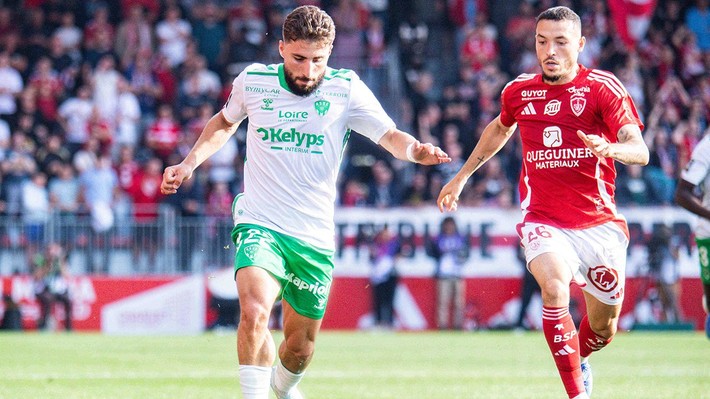 Mou ile tartıştı bileti kesildi! Riera'nın eski yıldızı geliyor - Resim: 6