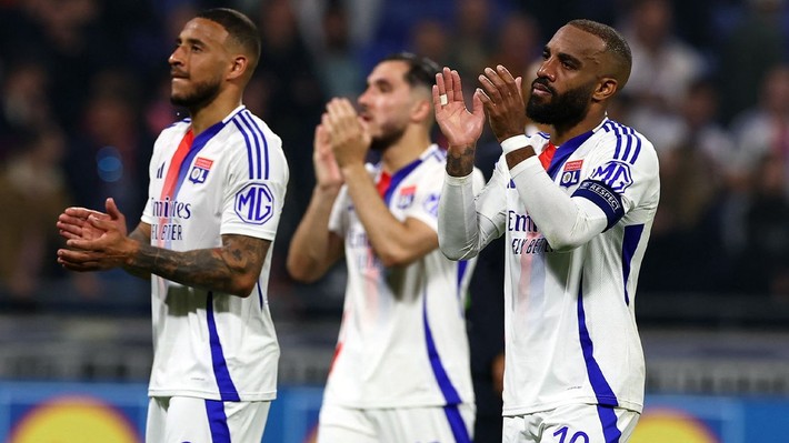 Fabri'ye attığı golle kariyer yaptı! Serdal Adalı yıldız isimle görüşmelere başladı - Resim: 5