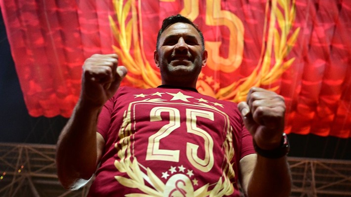 Okan Buruk genç yıldızı Galatasaray'a ikna etti! Şampiyonluk sonrası telefona sarıldı: Bize gel - Resim: 1