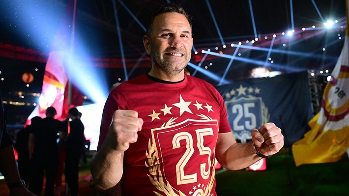 Okan Buruk genç yıldızı Galatasaray'a ikna etti! Şampiyonluk sonrası telefona sarıldı: Bize gel - Resim: 2