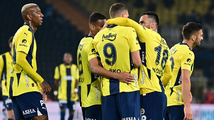 Fenerbahçe'de kadro sil baştan! Ali Koç affetmedi: Lig biter bitmez hepiniz gidiyorsunuz! - Resim: 3