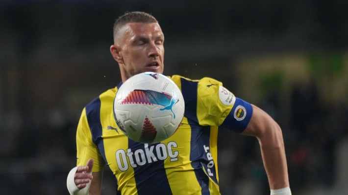 Fenerbahçe'de kadro sil baştan! Ali Koç affetmedi: Lig biter bitmez hepiniz gidiyorsunuz! - Resim: 6
