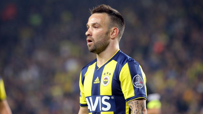 Şampiyon olamadığı 11 sezonda Fenerbahçe'den yolu geçen 50 yıldız futbolcu - Resim: 13