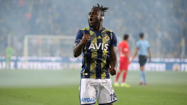 Şampiyon olamadığı 11 sezonda Fenerbahçe'den yolu geçen 50 yıldız futbolcu - Resim: 19
