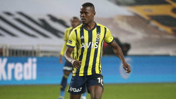 Şampiyon olamadığı 11 sezonda Fenerbahçe'den yolu geçen 50 yıldız futbolcu - Resim: 36