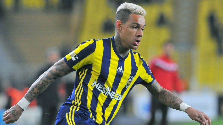 Şampiyon olamadığı 11 sezonda Fenerbahçe'den yolu geçen 50 yıldız futbolcu - Resim: 8