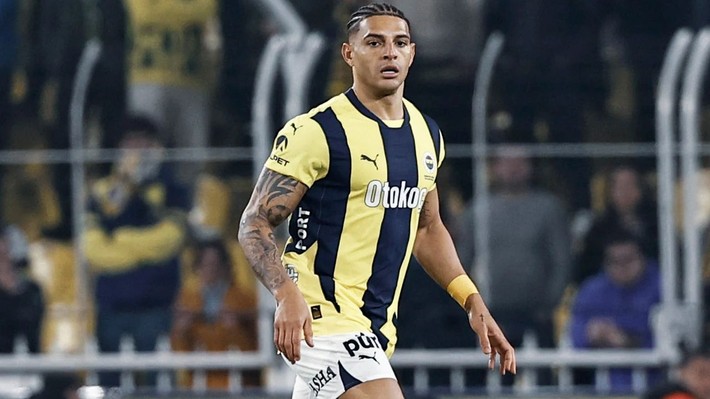 ÖZEL | Ali Koç yeni transferin biletini kesti! 11.5 milyon euro çöpe gitti - Resim: 6