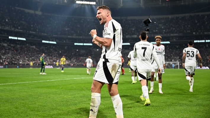 Ole Gunnar Solskjaer bahar temizliğine başladı! 9 futbolcu yaz kampını göremeyecek - Resim: 9