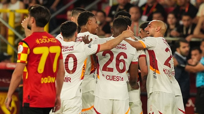 Sinan Engin, Galatasaray'ın yeni transferini duyurdu: Anlaşma sağlandı! Osimhen'in yeni takımı ise... - Resim: 3