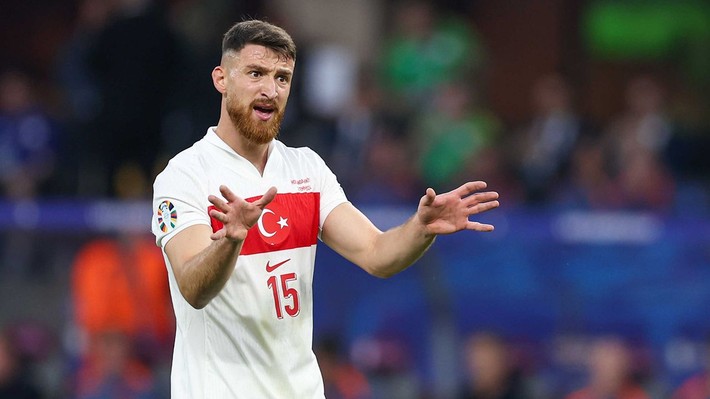 Cimbom'da 2 yıldız ismin yerine 1 transfer! Milli futbolcu listede - Resim: 5