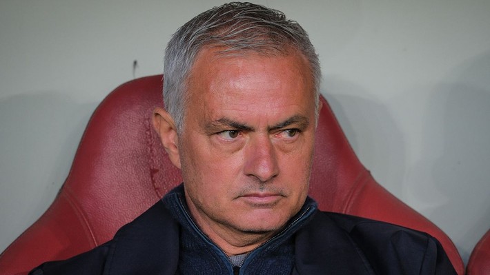 Fenerbahçe'de futbolcular kazan kaldırdı: Mourinho kalırsa biz ayrılırız! - Resim: 2
