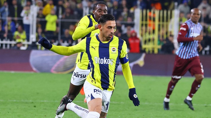 Fenerbahçe'de futbolcular kazan kaldırdı: Mourinho kalırsa biz ayrılırız! - Resim: 6