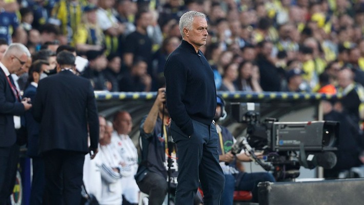 Mourinho'nun ekibindeki krizin sebebi belli oldu! İşte Fenerbahçe'nin 4 yeni antrenörü - Resim: 6