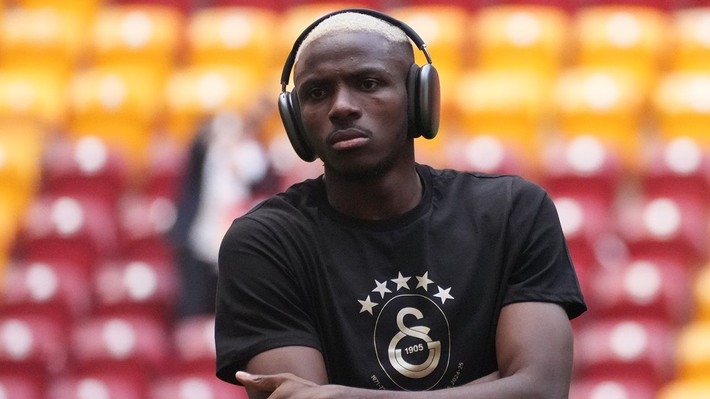 Osimhen imzayı attı! Napoli 75 milyon euroyu kasasına koydu - Resim: 1