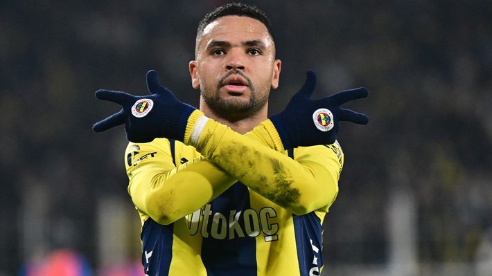 Fenerbahçe taraftarı 'Gitsin' dedi! Ali Koç ve Jose Mourinho'nun prensine 20 milyon euroluk teklif - Resim: 6