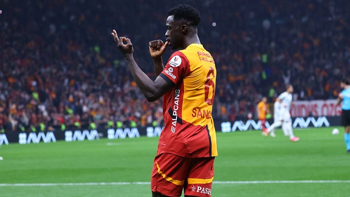 Osimhen ve İlkay Gündoğan derken Galatasaray'da ilk imza atıldı! Sözleşmesi belli oldu - Resim: 4