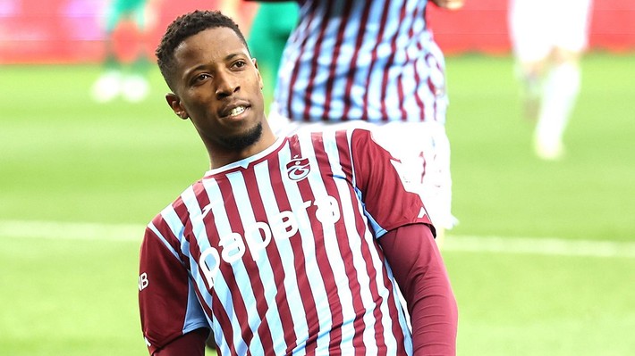 Serdal Adalı ezeli rakibin golcüsü için görüşmelere başladı! Bonservisi bile belli oldu - Resim: 5