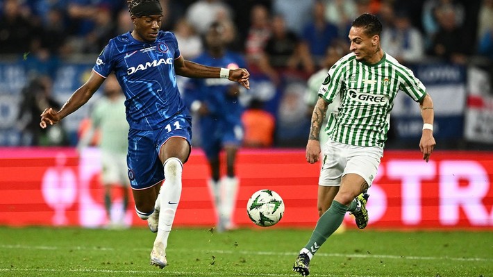 Mourinho Koç'tan transfer için servet istedi! "Şampiyonluk için ikisini de al başkan" - Resim: 7