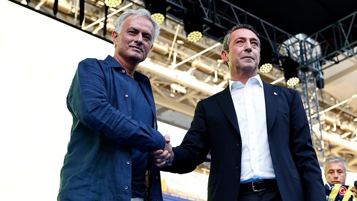 Fenerbahçe'de isyan çıktı: Jose Mourinho varsa biz yokuz! - Resim: 3