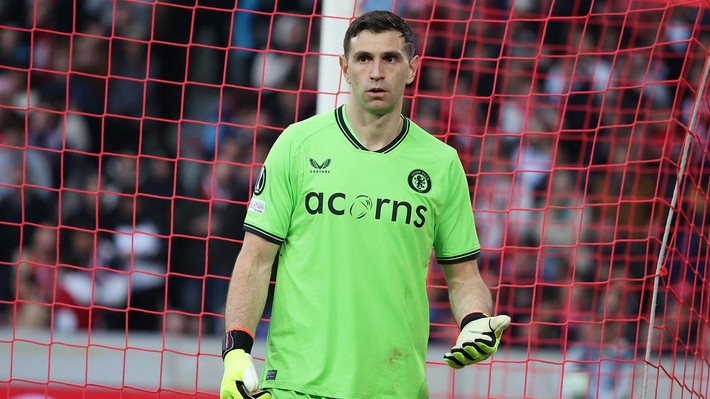 Emiliano Martinez 20 milyon euroya Türkiye'ye geliyor! Aston Villa transfere izin verdi - Resim: 4