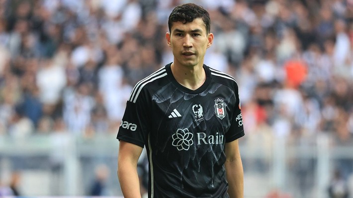 Beşiktaş'ta beklenen ayrılık gerçekleşti! Anlaşma sağlandı - Resim: 4
